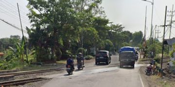 Rekayasa Arus Lalu Lintas di Perlintasan Rel Bayeman, Baureno