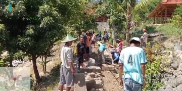 Warga Deling Keluhkan Jalan Rusak, Minta Pemkab Bojonegoro Turun Tangan