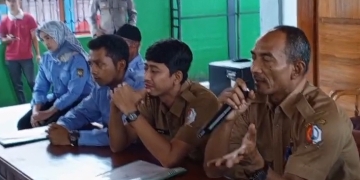 Paksakan Kehendak Saat Sampaikan Aspirasi. Camat Sekar Terpaksa Ambil Tindakan Tegas