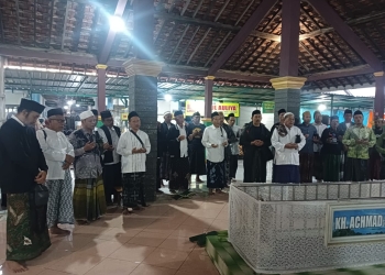 PCNU Bojonegoro Gelar Ziarah Muasis NU Peringati Hari Santri Nasional 2025