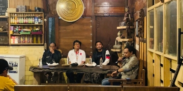 “Projo di Persimpangan Jalan,” Tiga Tokoh Politik Bojonegoro Bedah Arah Gerakan Relawan Projo