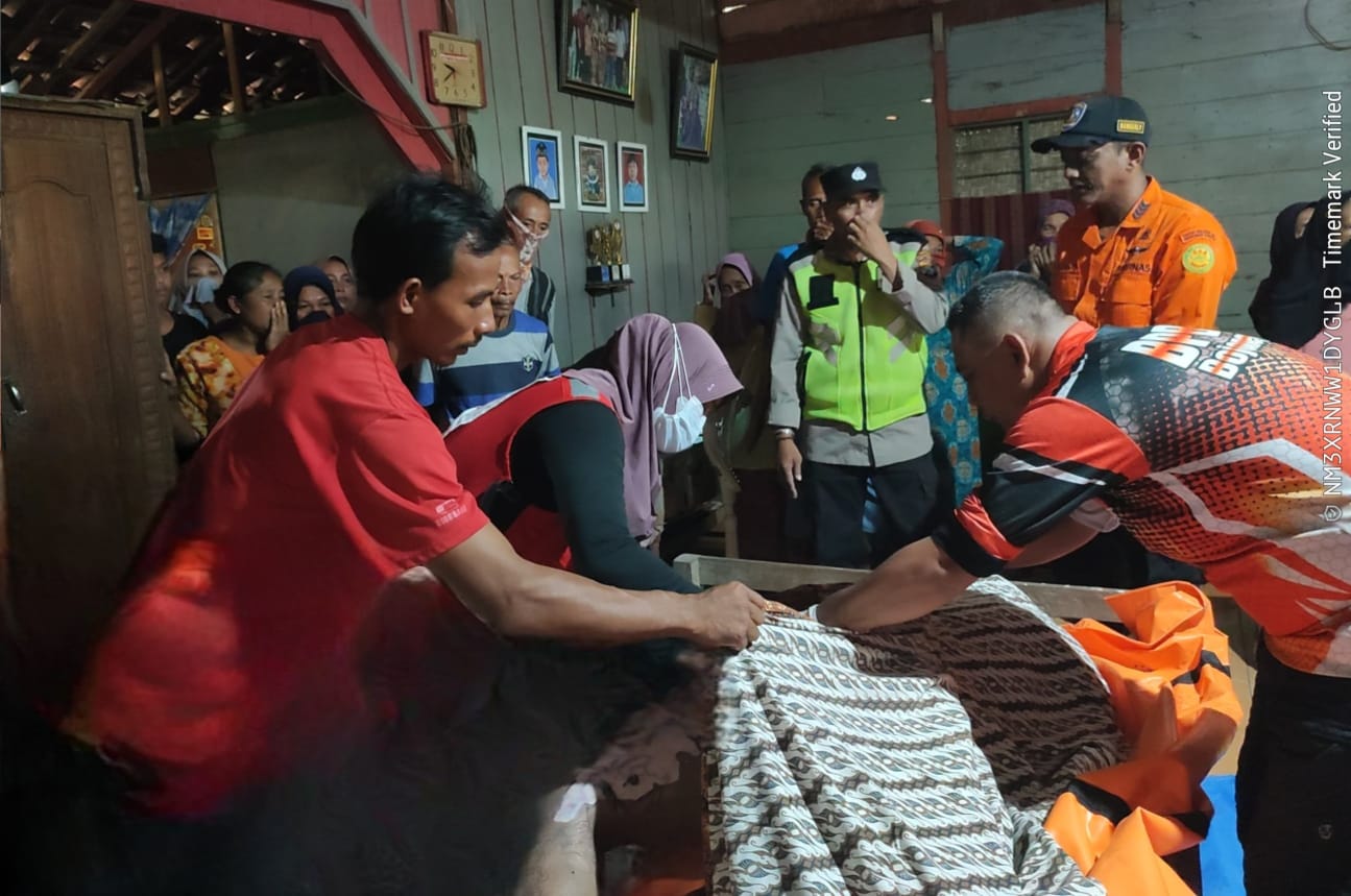 Korban tenggelam benawan solo di temukan