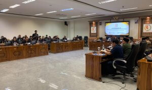 Rapat Badan Anggaran DPRD Bojonegoro bersama TAPD membahas Perubahan RKPD 2026 dan RKPD 2027.