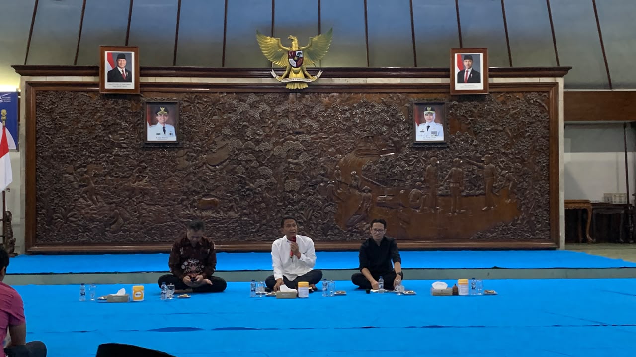 Bupati Bojonegoro Setyo Wahono menyampaikan rencana kerja sama dengan Universitas Brawijaya dalam Media Gathering di Pendopo Malowopati Bojonegoro.