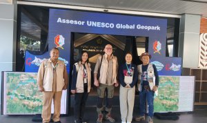 Asesor UNESCO Global Geopark Andreas Schüller meninjau Pusat Informasi Geopark Bojonegoro