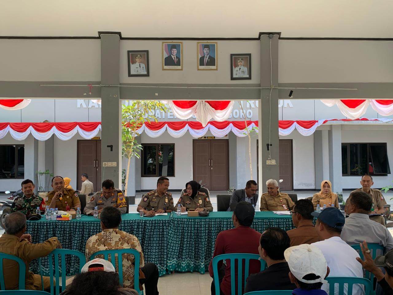 Foto istimewa newsbojonegoro.com Rapat koordinasi membahas penataan lahan di Dusun Kentong, Desa Sumberejo, Kecamatan Trucuk, Bojonegoro, Selasa (11/8/2026). Foto: NewsBojonegoro.com