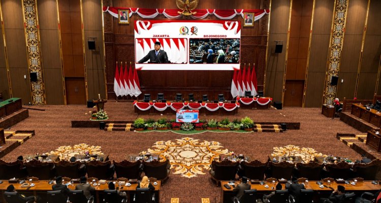 Rapat Paripurna Istimewa DPRD Kabupaten Bojonegoro dengan agenda mendengarkan Pidato Kenegaraan Presiden RI, Jumat (14/8/2026).