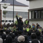 Kelangkaan sapi siap potong di Kabupaten Bojonegoro menjadi sorotan PC PMII Bojonegoro. PMII mendorong pemerintah daerah segera mencari solusi untuk menjaga ketersediaan dan rantai pasok daging sapi.