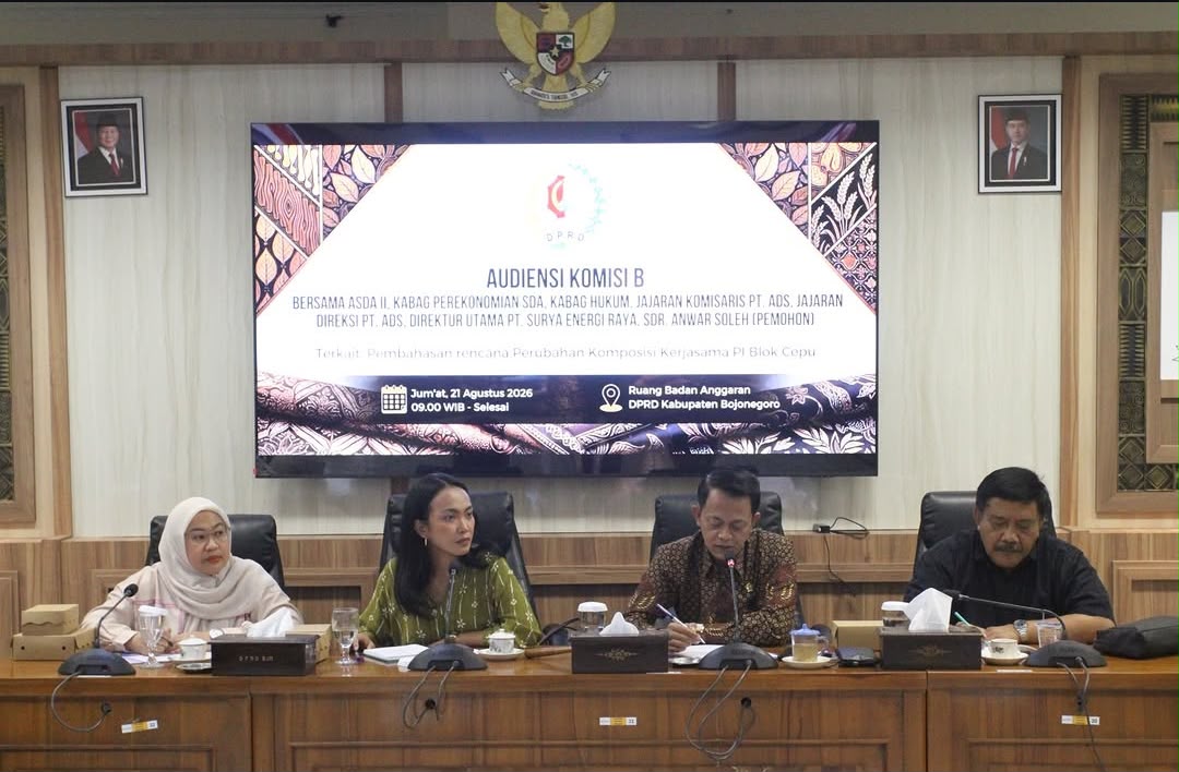 Audiensi DPRD Bojonegoro membahas komposisi saham dan renegosiasi bagi hasil Participating Interest (PI) Blok Cepu yang melibatkan PT Asri Dharma Sejahtera (ADS) dan PT Surya Energi Raya (SER).