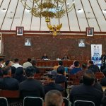 Bupati Bojonegoro Setyo Wahono bersama Wakil Bupati Nurul Azizah dalam kegiatan Sapa Bupati dan Wakil Bupati Edisi VI di Pendopo Malowopati, Kamis (3/9/2026).