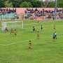 Salah seorang pemain Persibo Bojonegoro melepaskan tendangan ke arah gawang Persitara Jakarta Utara dalam laga persahabatan di Stadion Letjen H. Soedirman, Minggu (25/10/2026). Persibo mengakhiri pertandingan dengan kemenangan 2-0.