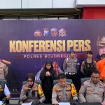 Kapolres Bojonegoro AKBP Yenni Diarty bersama jajaran saat menyampaikan hasil pengungkapan kasus kriminal dalam konferensi pers Operasi Sikat Semeru 2026 di Mapolres Bojonegoro.